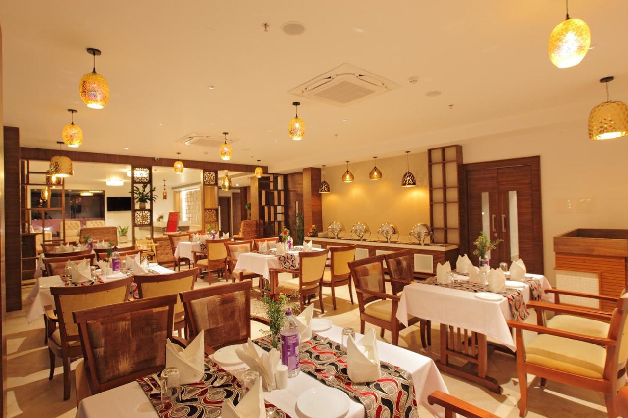 Hotel Maria Park Muvattupuzha Dış mekan fotoğraf